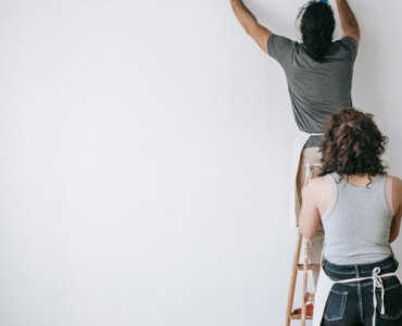 Kalte Wand innen sanieren: So wird Ihr Zuhause wieder warm, trocken und behaglich