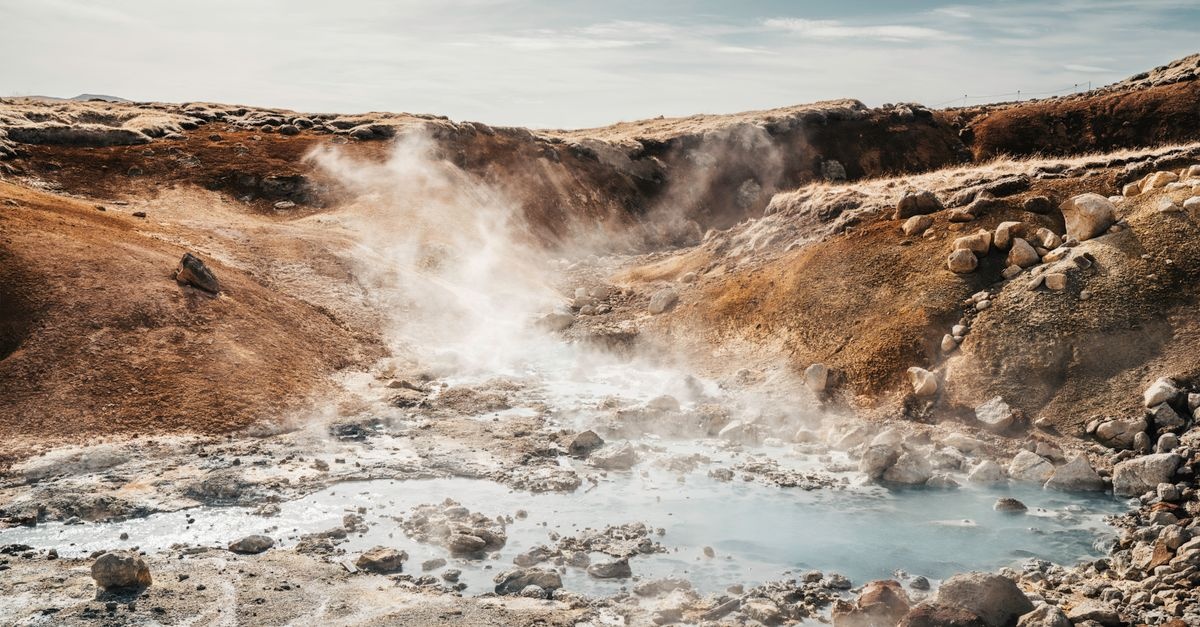 Oberflächennahe Geothermie einfach erklärt: So wird die Wärme unter unseren Füßen zur Energiequelle