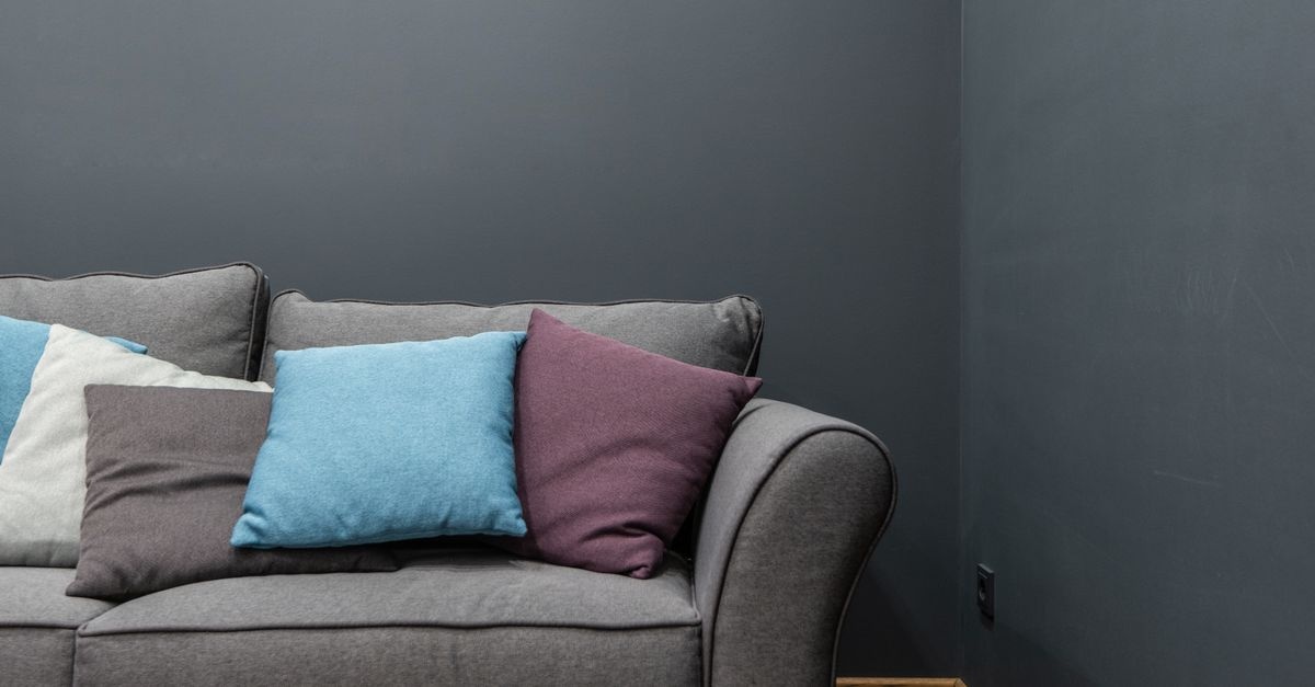 Schaumstoff Sofa und Sofa-Individualisierung - wie Sie beim Hersteller das Sofa Ihrer Träume bestellen